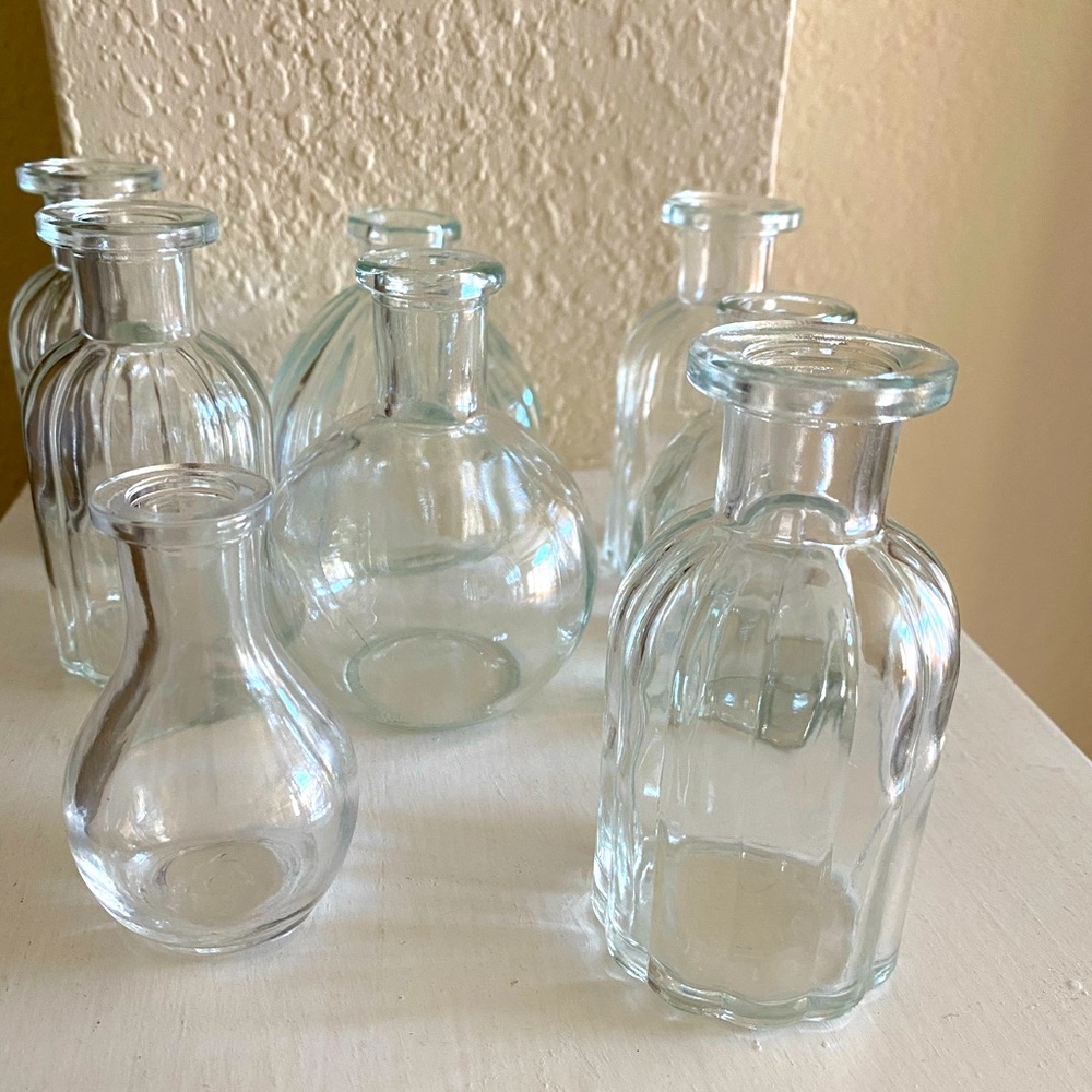 Bud vases, for table decor and/or wedding, clear glass, assorted, like new, 8